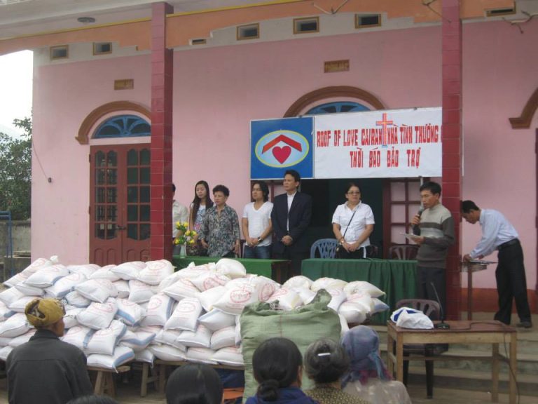 2011 – Charity in Ha Tinh